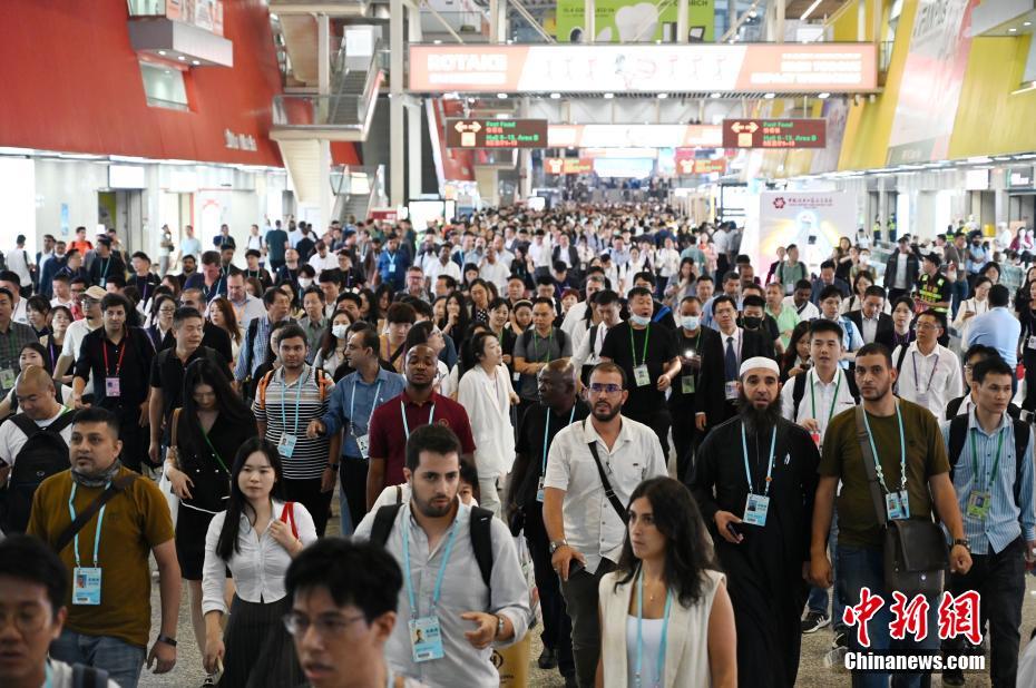 f44d305ea48e2696d28d1a.jpg f44d305ea48e2696d28d1a.jpg